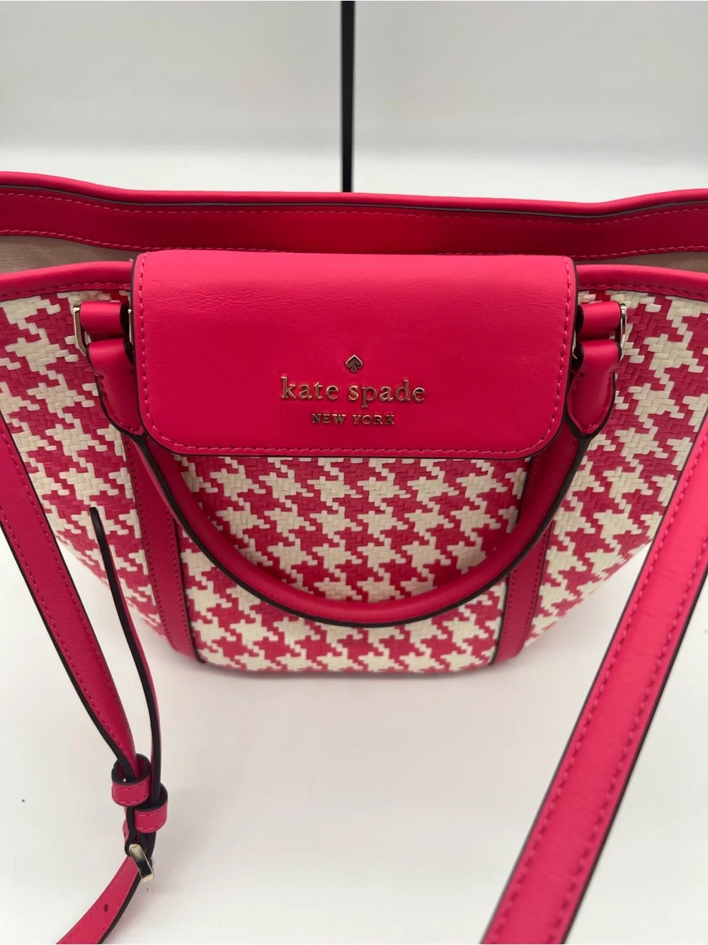Kate Spade New York Pink & White Woven Straw Crossbody Satchel